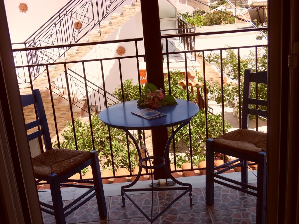 Pansion Pandora Apartamento Skiathos Town Quarto foto